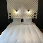 بيت للعطل Le 33 : Maison Bourgeoise De Caractere A لووْ