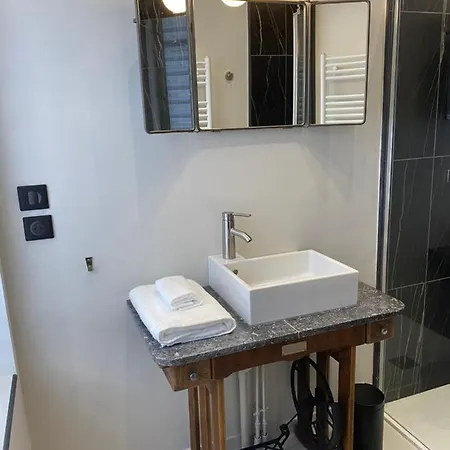 Le 33 : Maison Bourgeoise De Caractere A Laon
